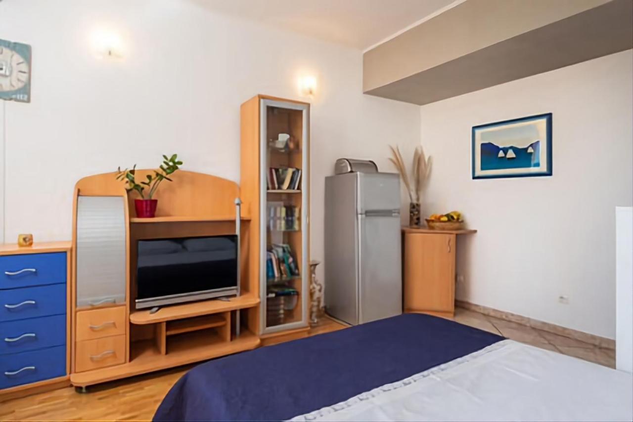 Marinero Appartement Krilo Buitenkant foto