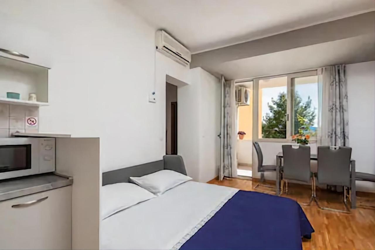 Marinero Appartement Krilo Buitenkant foto